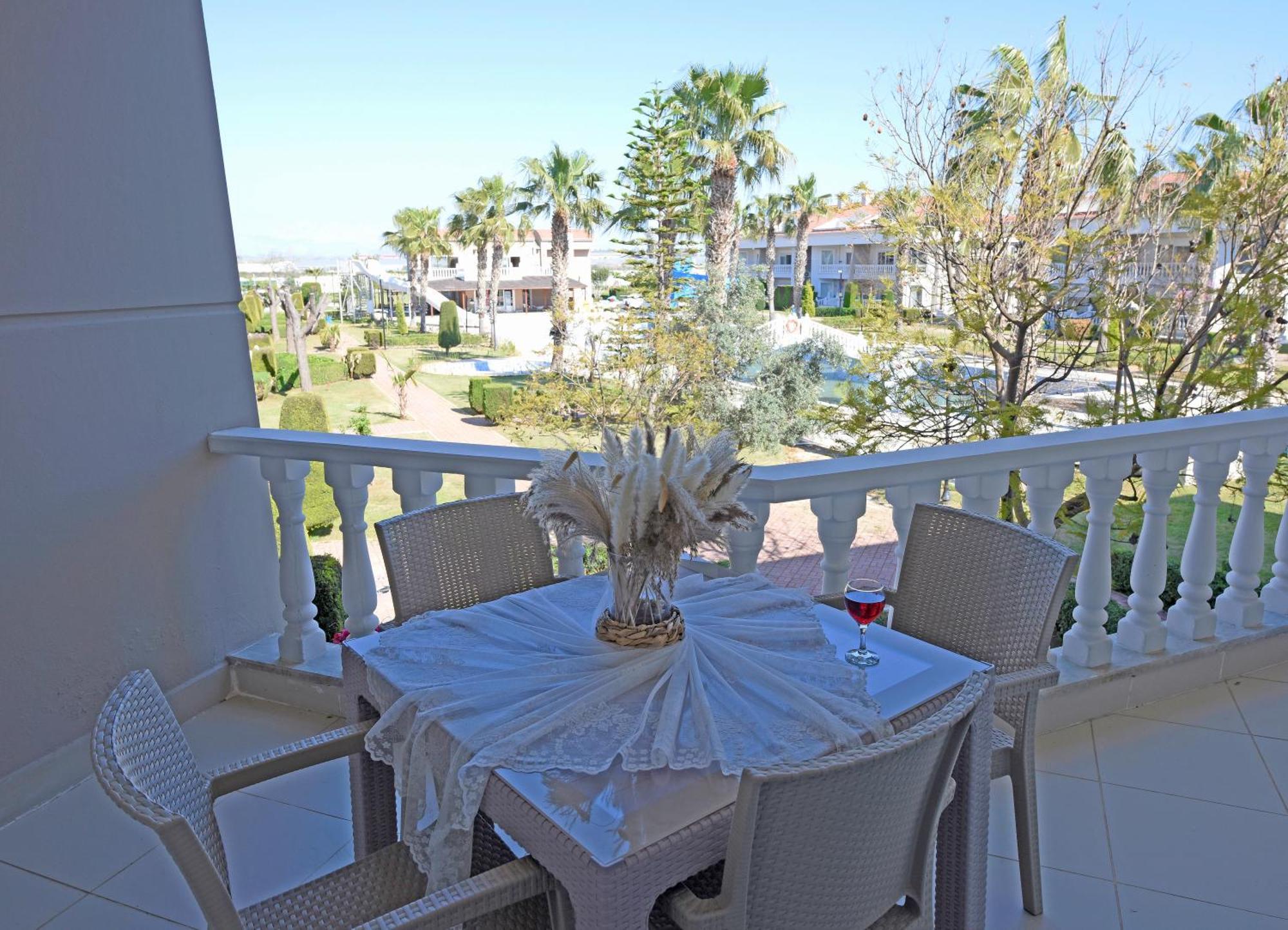 באלאק Bluehomes Villas מראה חיצוני תמונה