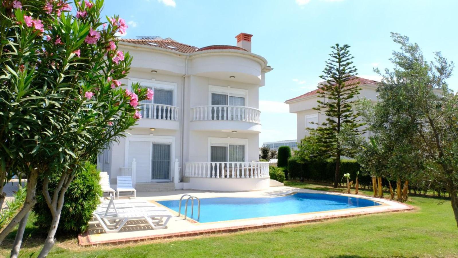 באלאק Bluehomes Villas מראה חיצוני תמונה